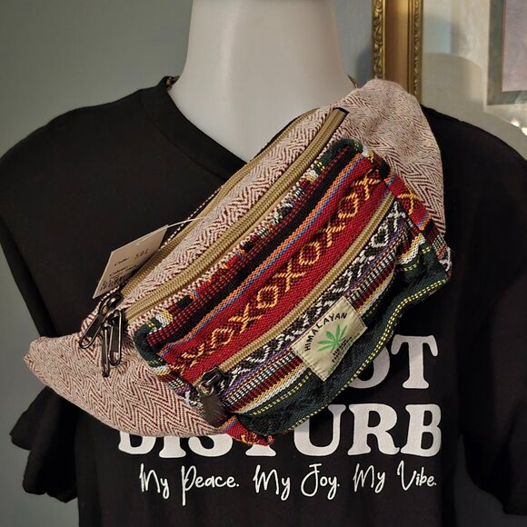 Hemp Fanny Pack Waist Bum Bag maroon Nepal NWT - Picture 1 of 3